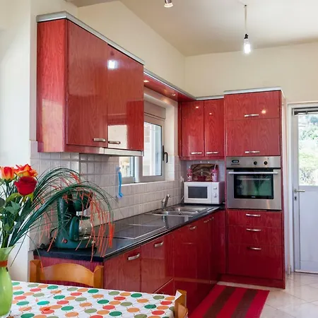 House Just On The -included 2 Canoe And 2 Bicycles בית נופש *